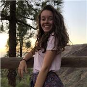 Soy entrenadora y graduada en CAFD, entusiasta y positiva